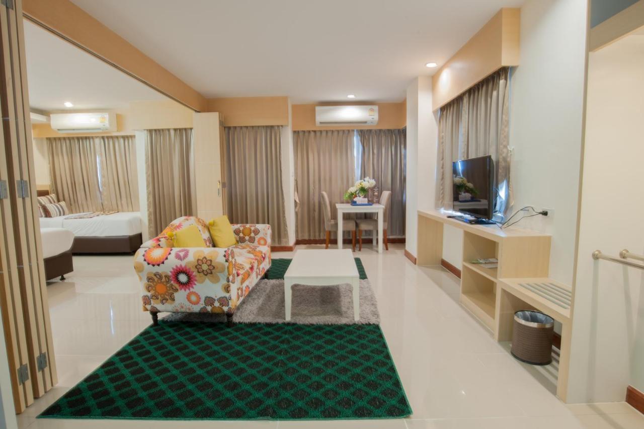 Taragrand Donmuang Airport Hotel Ban Rangsit Exteriör bild