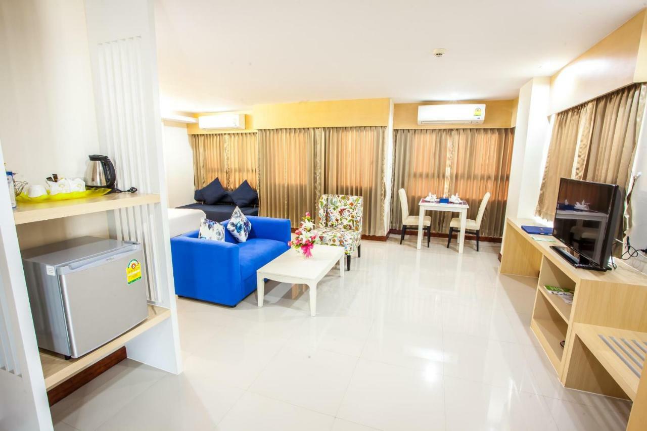 Taragrand Donmuang Airport Hotel Ban Rangsit Exteriör bild