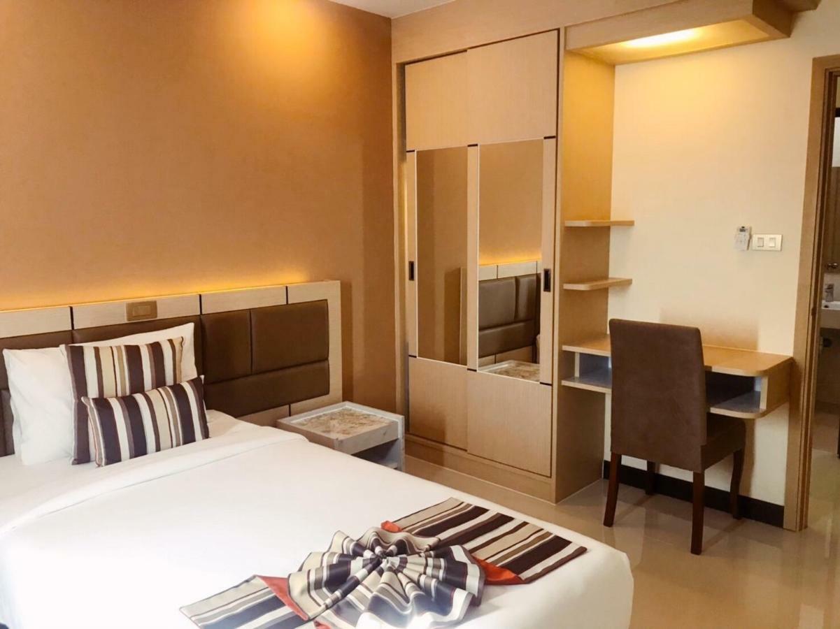 Taragrand Donmuang Airport Hotel Ban Rangsit Exteriör bild