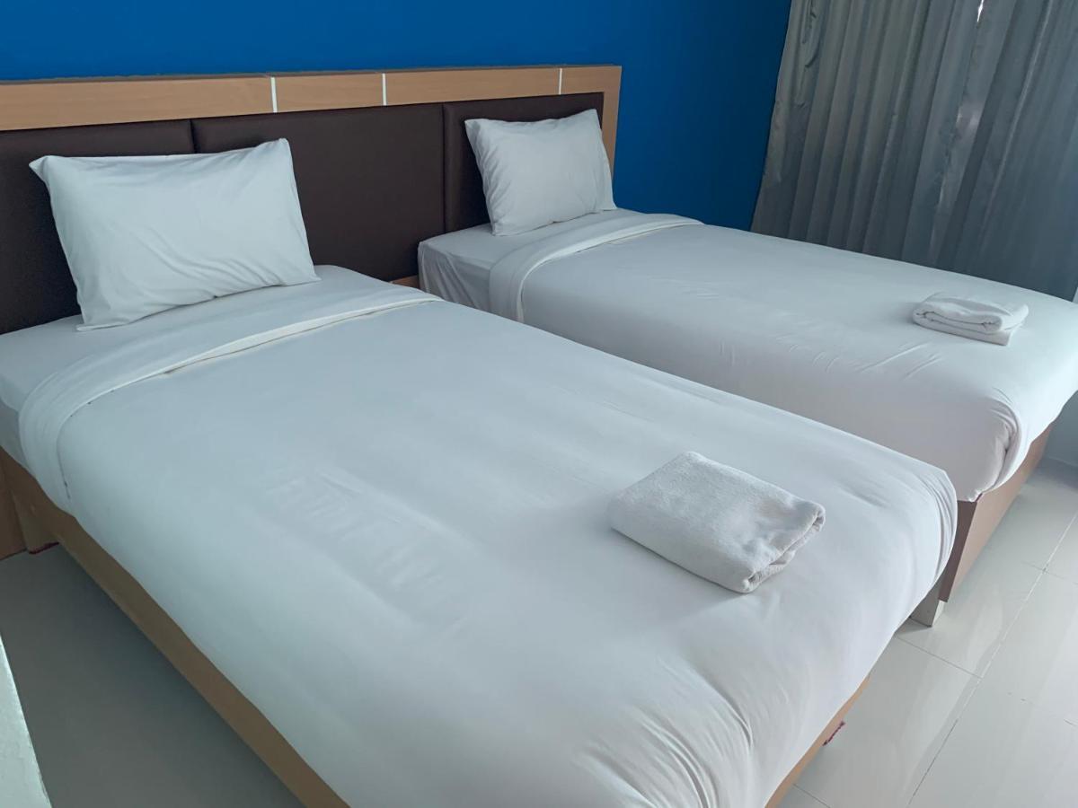 Taragrand Donmuang Airport Hotel Ban Rangsit Exteriör bild